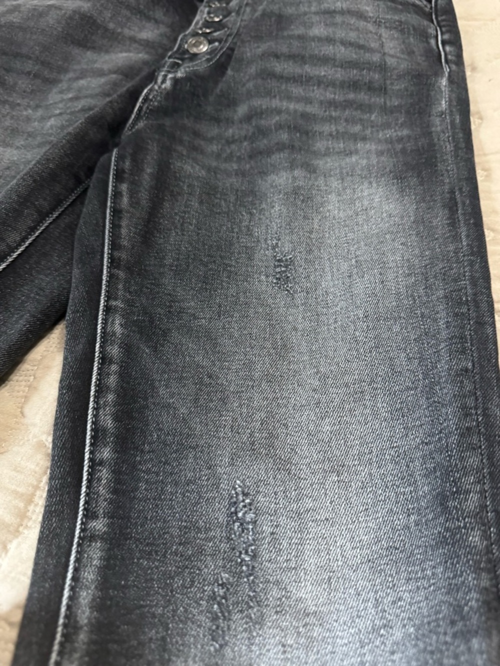 Vervet High-Rise Distressed Skinny Jeans in Washed Black 29 - Picture 2 of 8